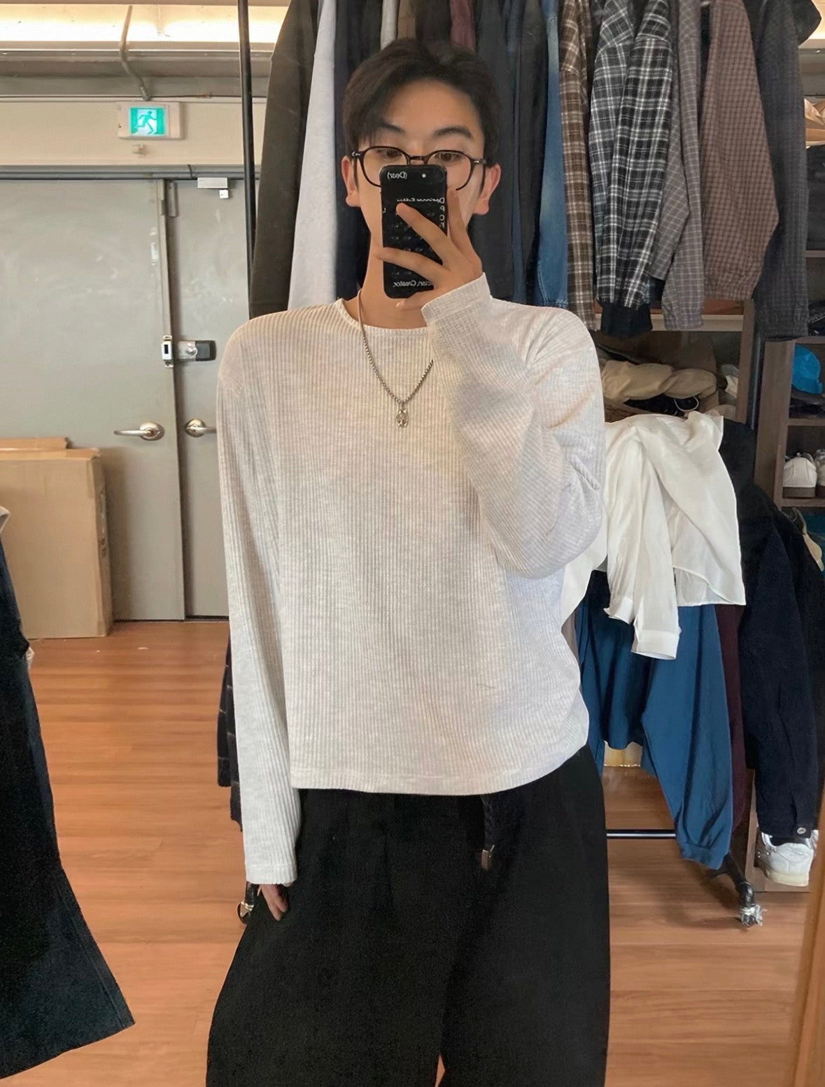 crew neck
